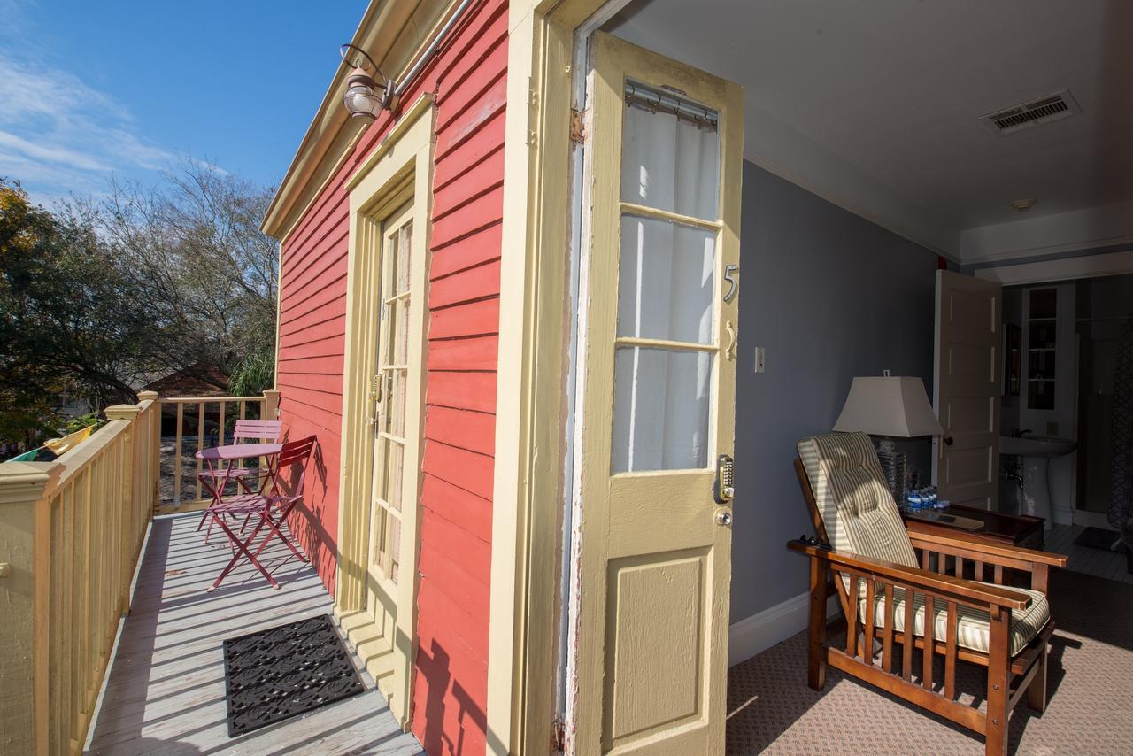 ニューオーリンズ Maison De Macarty Bed & Breakfast エクステリア 写真